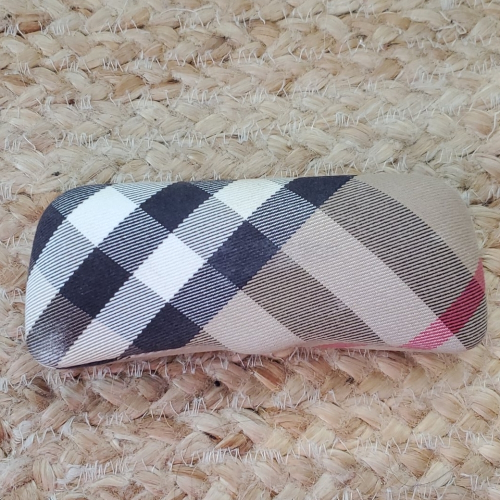 Burberry Glass Case